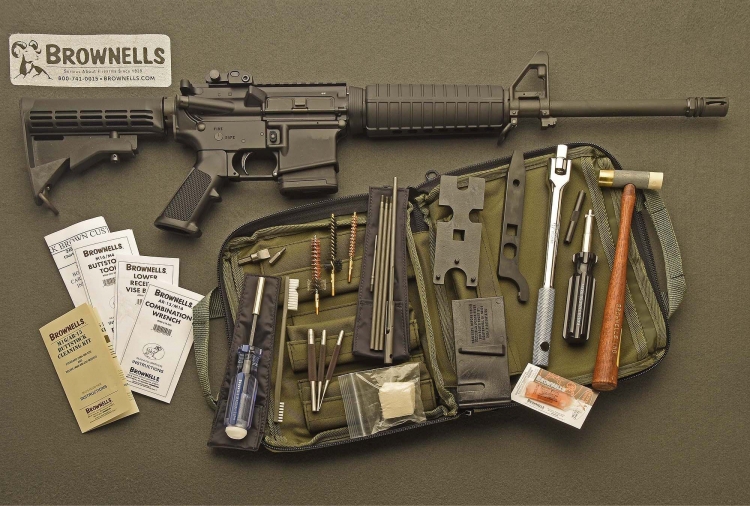 Il kit di manutenzione da campo per la piattaforma M16 / AR-15
