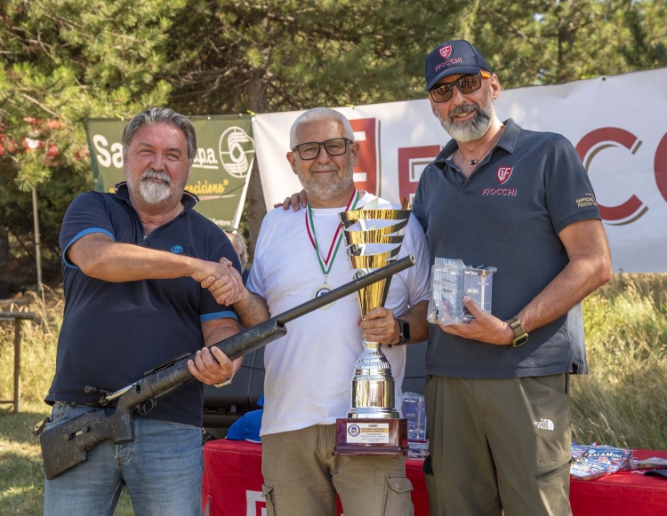 Trofeo Fiocchi-Sabatti 2025, resoconto per immagini Al centro, Giordano Radici, vincitore del Trofeo Fiocchi-Sabatti 2025