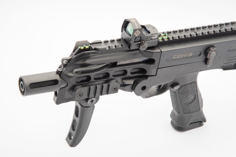 Chiappa Firearms CBR-9 Black Rhino, la novità a IWA 2019 Il rail superiore permette di montare mire a punto rosso, come questo Sightmark Mini Shot M-Spec