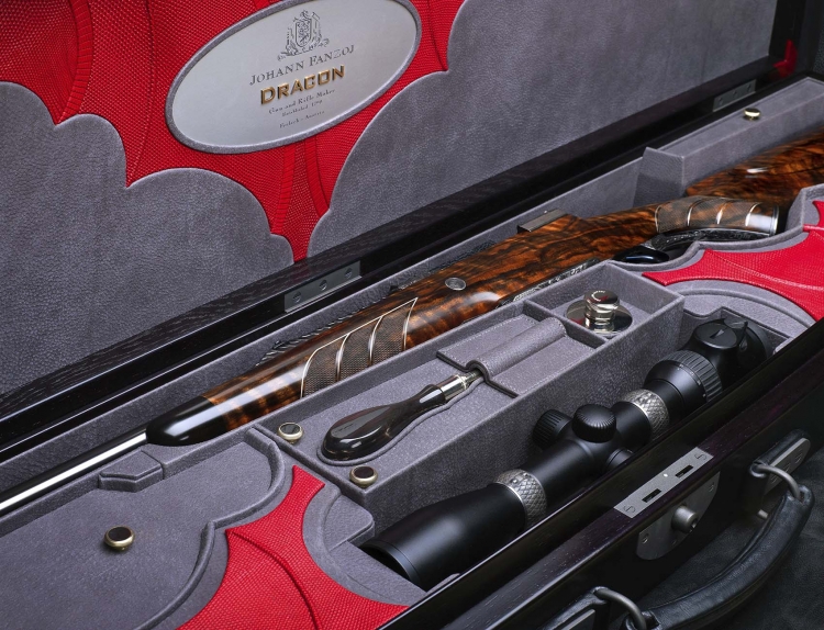 Johann Fanzoj DRACON rifle: not just a hunting gun… Johann Fanzoj DRACON rifle: not just a hunting gun…