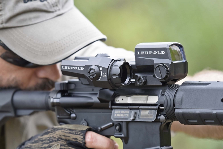 "The Puritan": l'AR-15 di base di P.O.F. USA