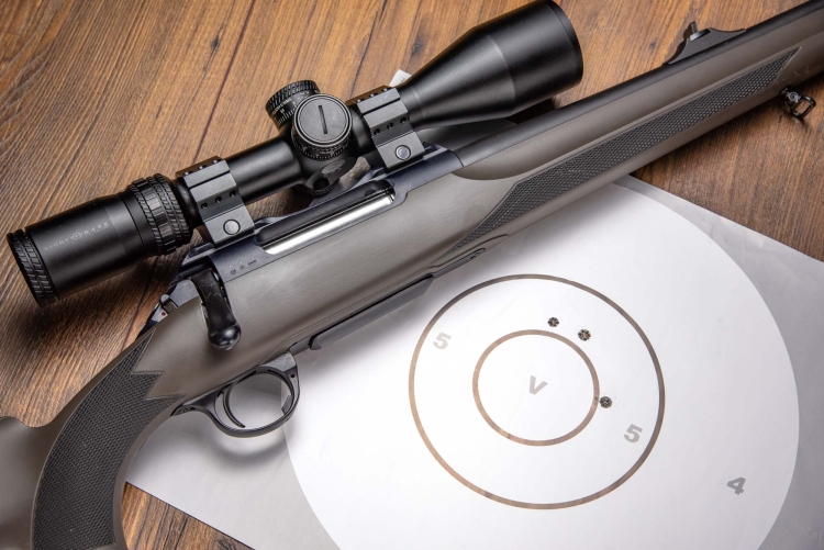 Sabatti Saphire: a surprising hunting carbine Best 3 shot group at 600 yards: just 0,35 MOA