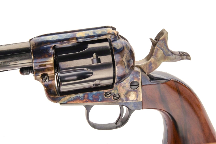 Castelli e cani tartarugati erano caratteristici sui revolver Colt dell'800.