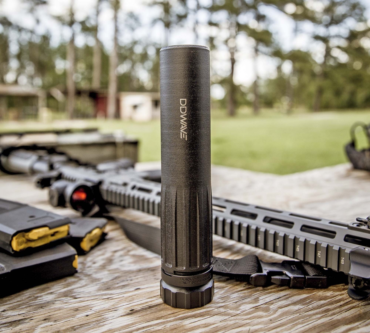 Daniel Defense DD WAVE sound suppressor Daniel Defense DD WAVE sound suppressor