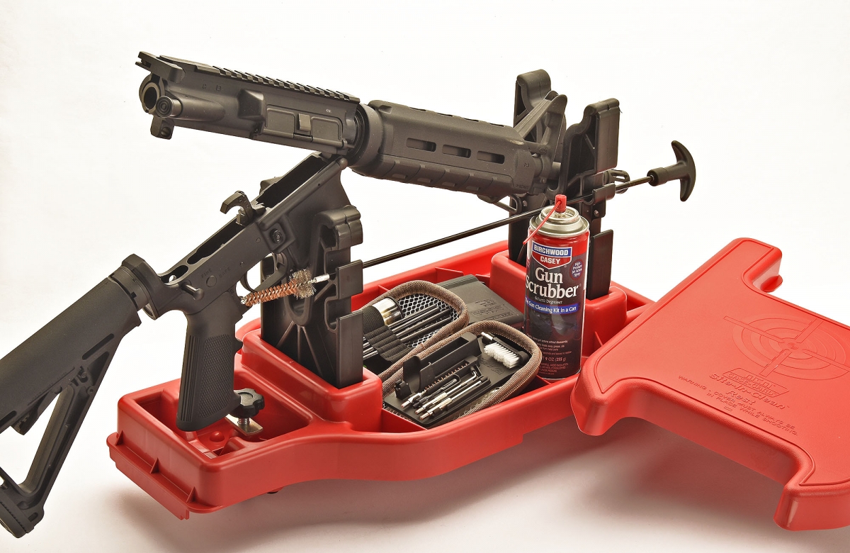 Used as a maintenance/cleaning rest, it often revelas to be of great help, on the range as well as at home