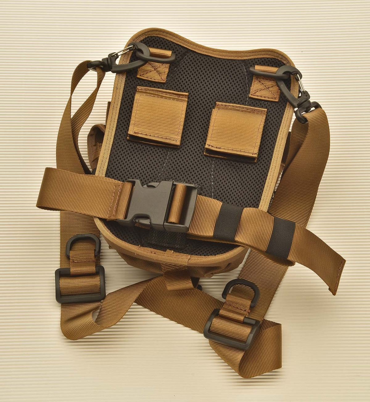 The Radar 5115-2801 shoulder bag is already available: check your local dealers!