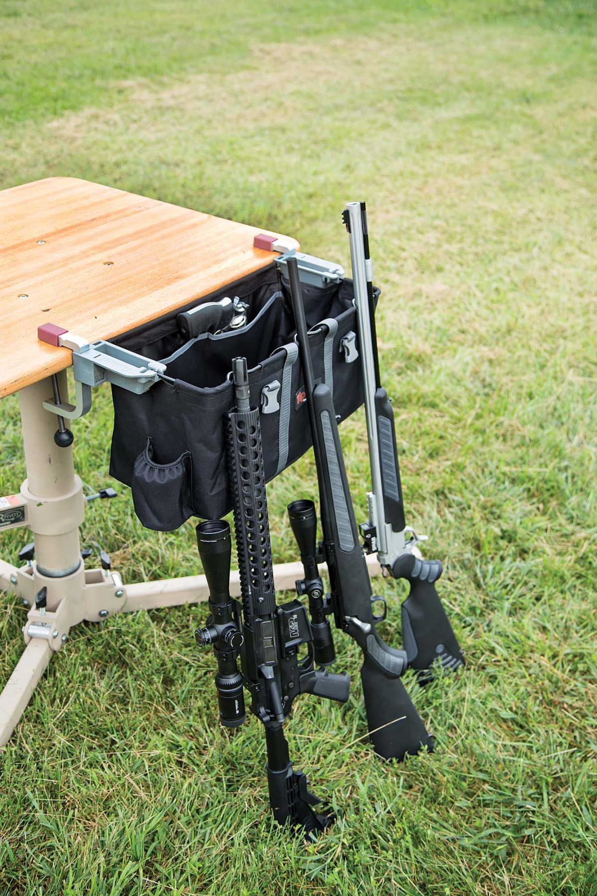 Tipton Transporter Range Vise The Tipton Transporter Range Vise, from Battenfeld Technologies, is the perfect addition to your next trip to the range
