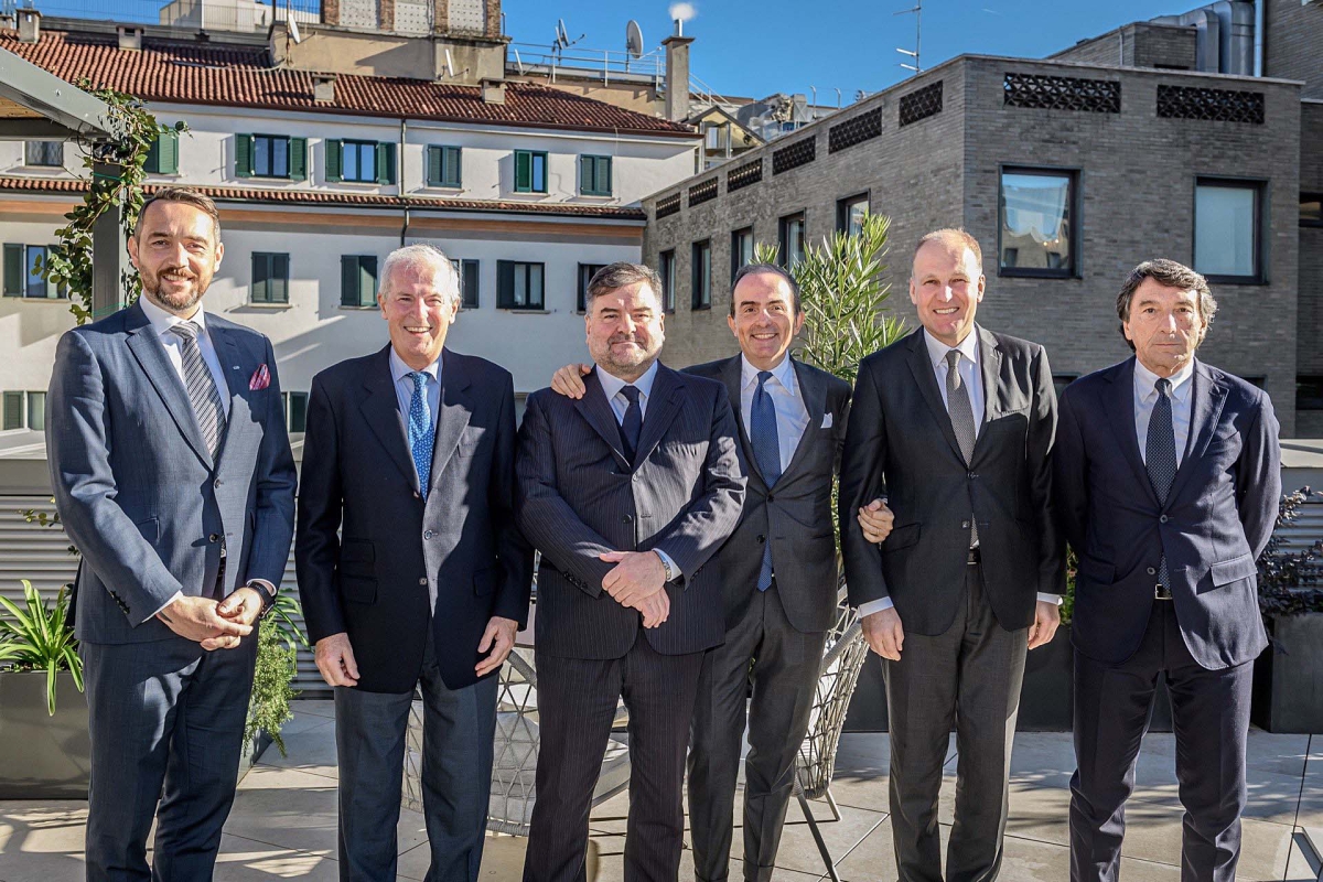 Fiocchi Munizioni venduta al Czechoslovak Group Fiocchi Munizioni è tra i pochi players globali a poter contare su tre poli produttivi verticalmente integrati in Italia, negli Stati Uniti e in Inghilterra