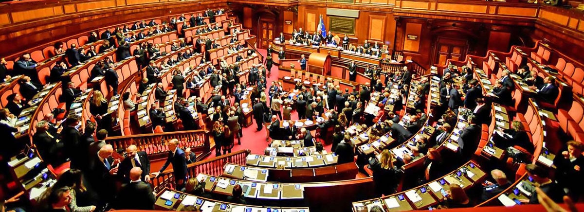 Direttiva Europea Armi: l'iter parlamentare è concluso I documenti pubblicati ieri e oggi pongono fine all'analisi parlamentare della bozza di decreto legislativo: il parere del Senato era arrivato già giovedì scorso