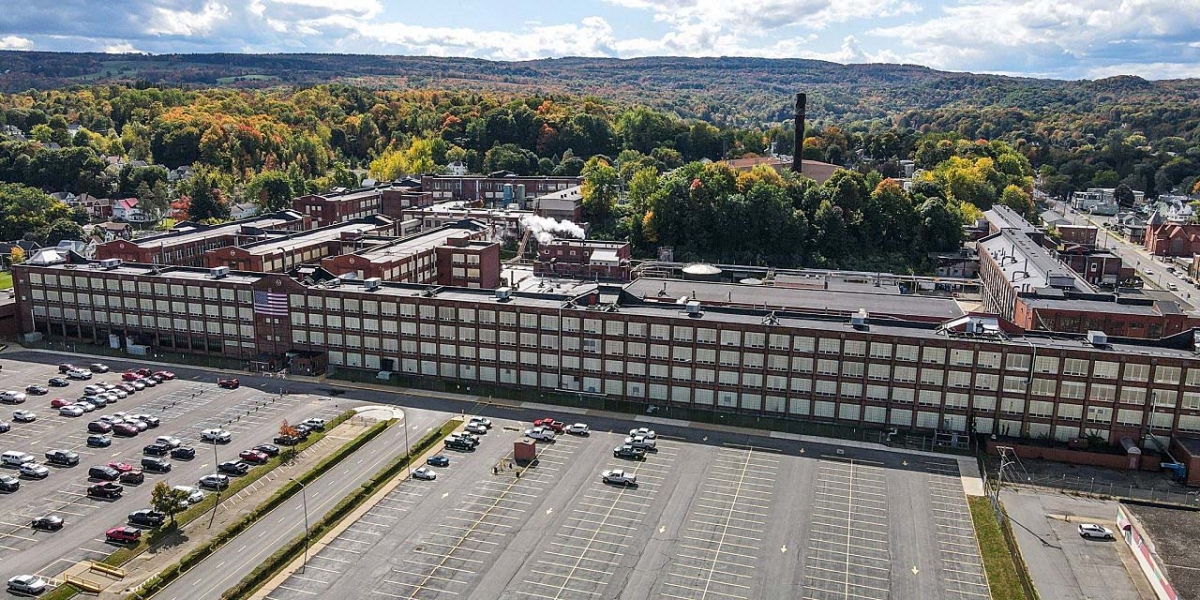 Remington Firearms relocates to Georgia! The current Remington Firearms main facility in Ilion, NY: America's oldest gunmaker has been headquartered in NY State for 205 years
