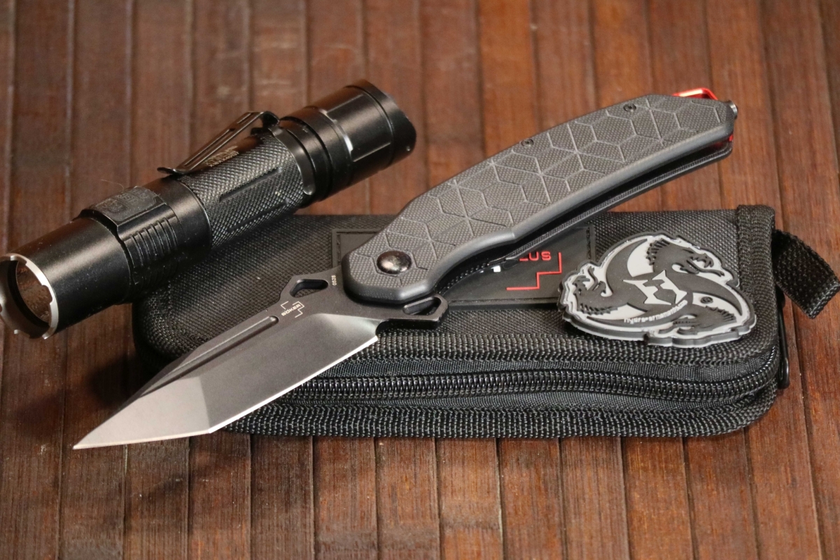 Boker Yokai by Hydra Design