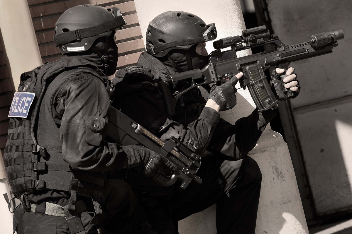 Le novità Aimpoint per il 2016 I "red dot" della Aimpoint sono usati in tutto il mondo da tiratori civili e operatori professionali, e le nuove linee di ingranditori e staffe di montaggio completano la gamma rendendoli ancora più appetibili ai potenziali acquirenti