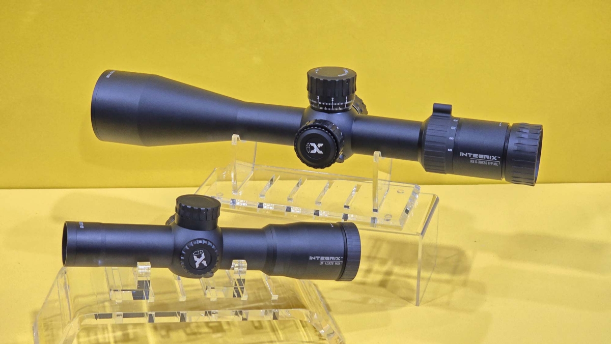 Leapers INTEGRIX iXF 4.5x28 and iX6 6-36x56 riflescopes