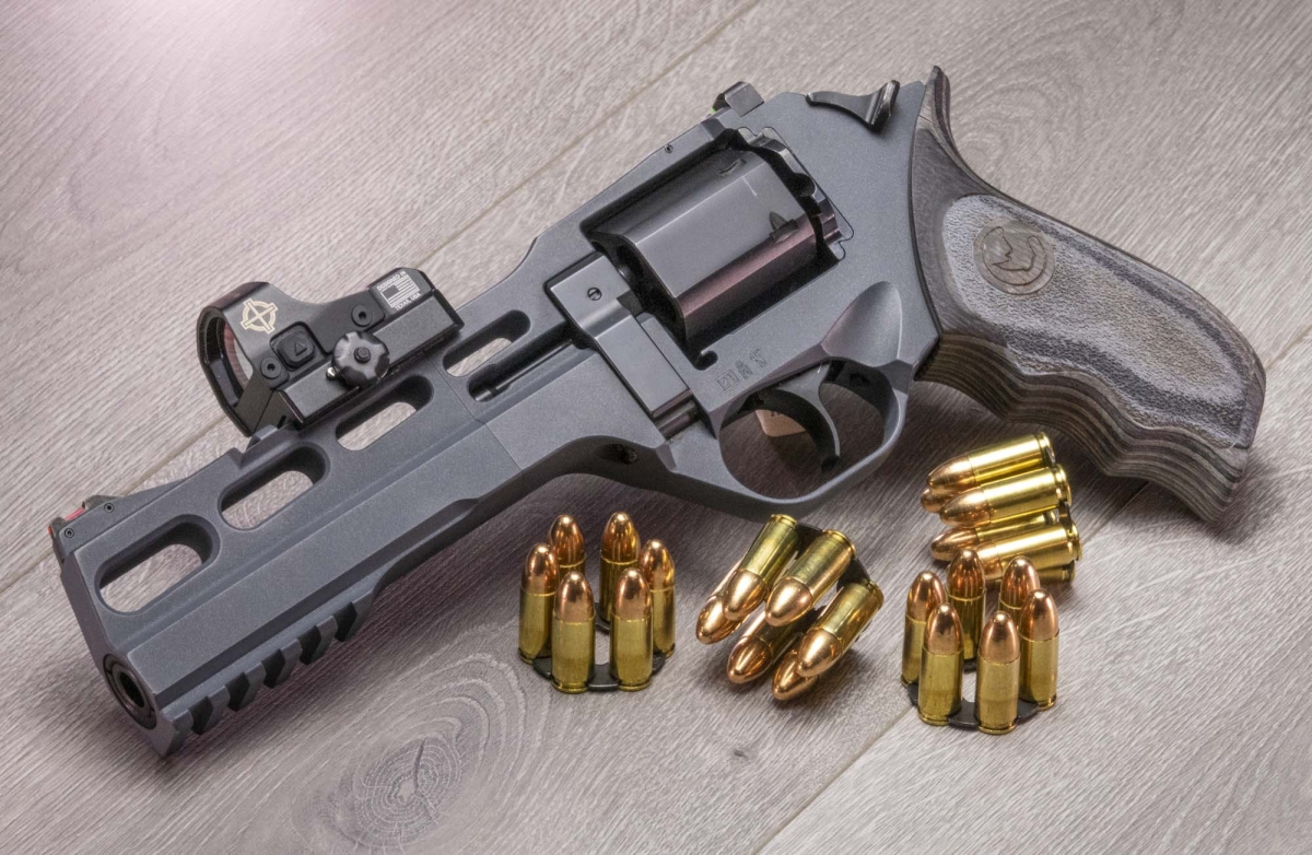 Chiappa Firearms "Charging Rhino" Gen II Chiappa Firearms "Charging Rhino" Gen II