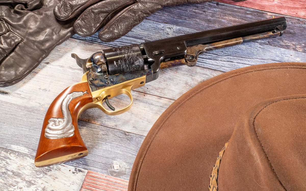 Il serpente e la Colt: storia del serpente della pistola di Clint Eastwood