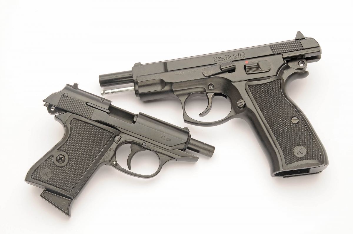 Kimar Blank and Signal Guns