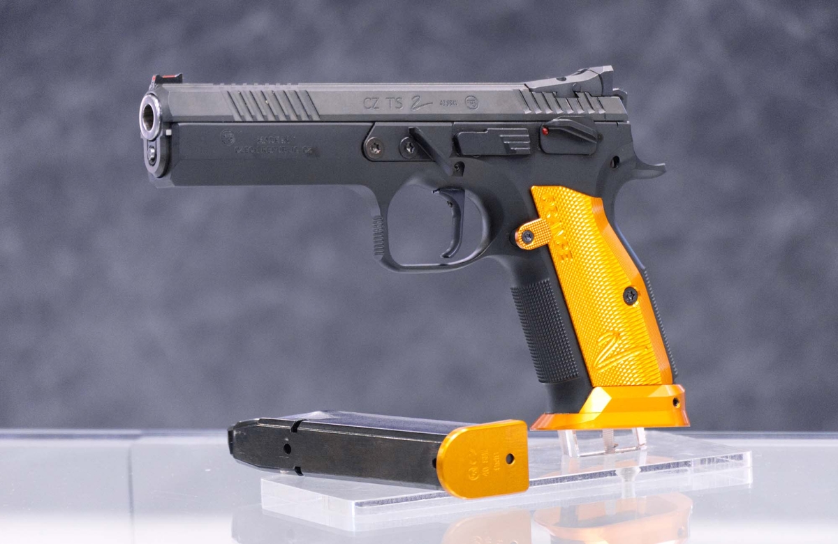 CZ TS2 Orange, una grande pistola da tiro dinamico