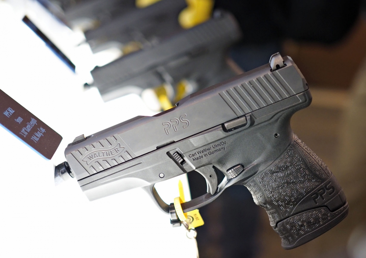 Walther PPS M2 semiautomatic pistol