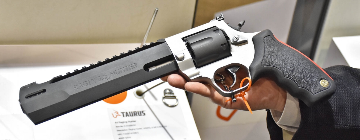 Taurus Raging Hunter