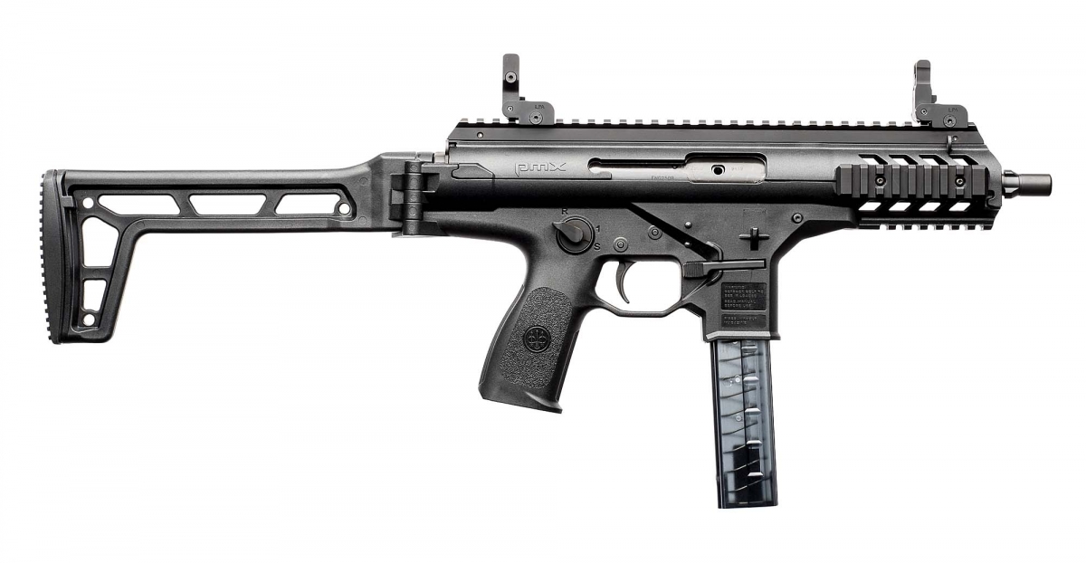 Beretta PMX: arriva la nuova SMG Made in Italy La Beretta PMX vista dal lato destro, a calcio esteso