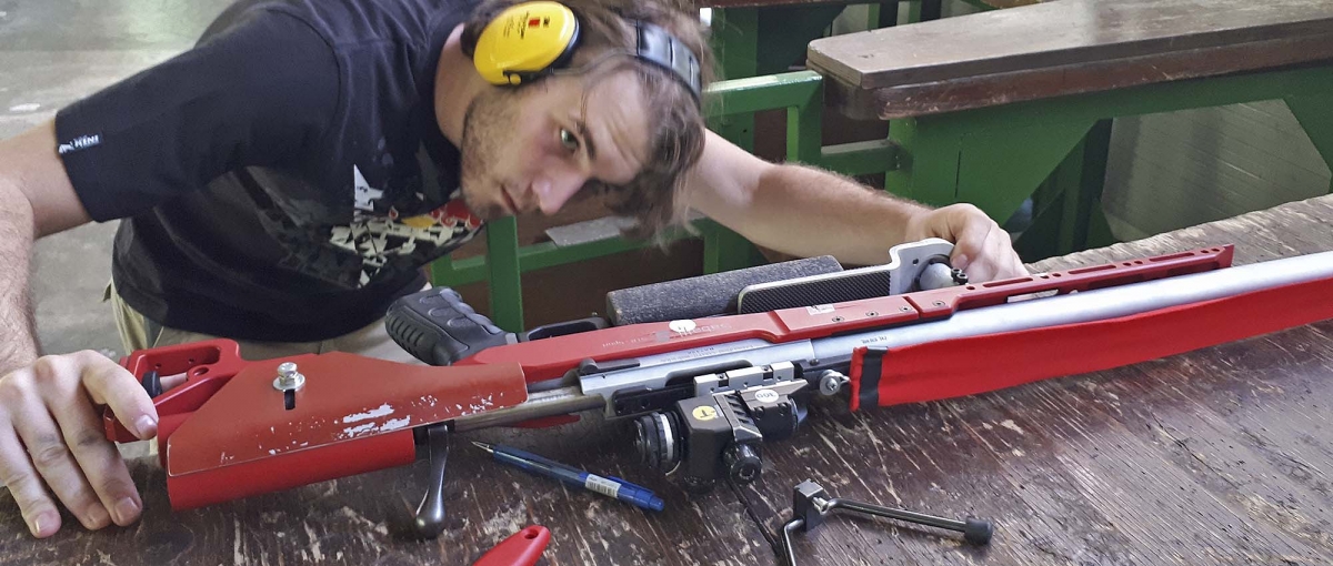 Sabatti: Riccardo Ranzani selezionato da UITS per i Campionati Europei 2019 Riccardo Ranzani prepara la sua arma durante un allenamento
