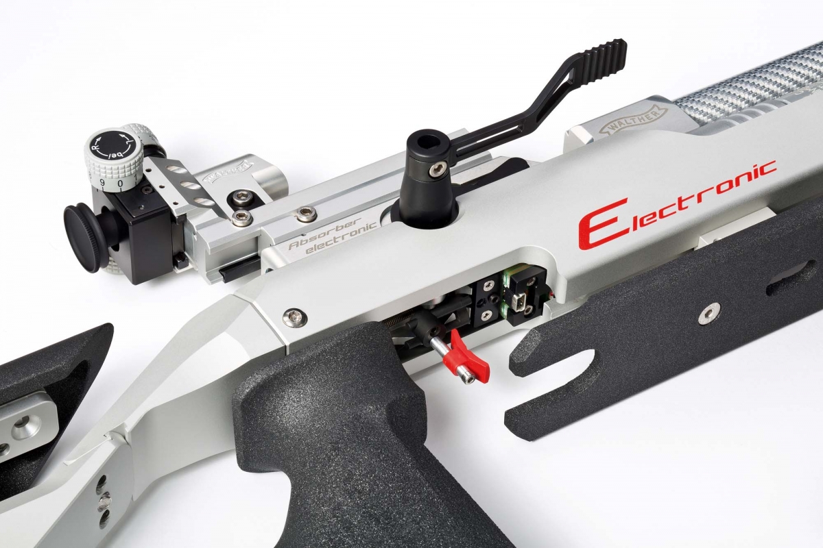 Walther&#039;s E-Trigger makes the LG400-E an ideal match air rifle for ambitious sport shooters