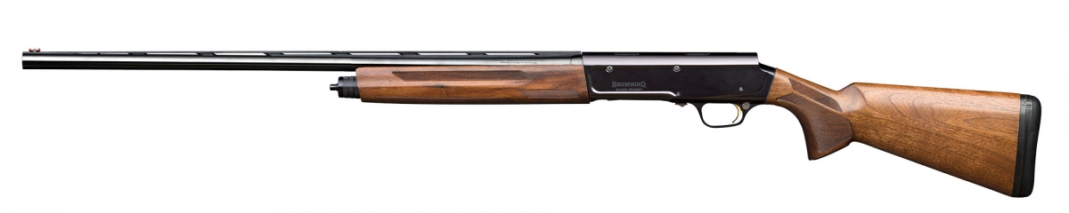 Browning A5 Sweet Sixteen 16 gauge hunting shotgun Left view of the new Browning A5 Sweet Sixteen 16 gauge hunting shotgun