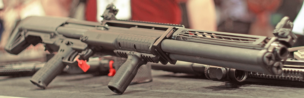 Kel-Tec KSG-25 shotgun: more barrel length, more rounds
