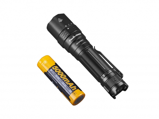 Fenix PD40R V2.0: la torcia... ridefinita Fenix PD40R V2.0: la torcia... ridefinita