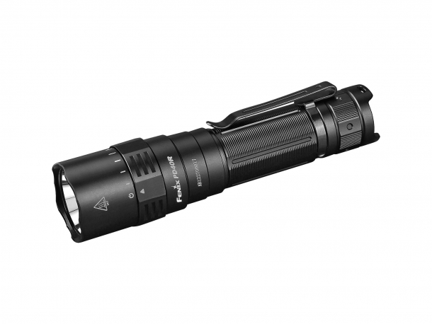 Fenix PD40R V2.0: la torcia... ridefinita Fenix PD40R V2.0: la torcia... ridefinita