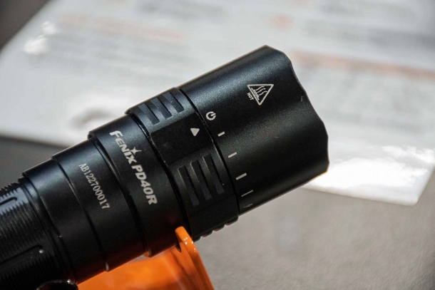 Fenix PD40R V2.0: la torcia... ridefinita Fenix PD40R V2.0: la torcia... ridefinita