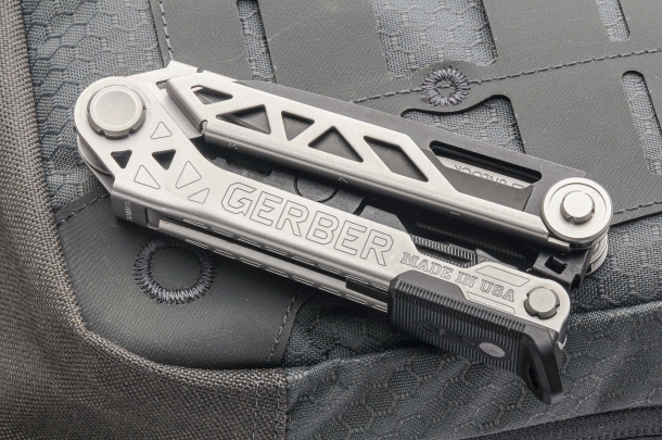 Gerber Center Drive multi-tool Gerber Center Drive multi-tool