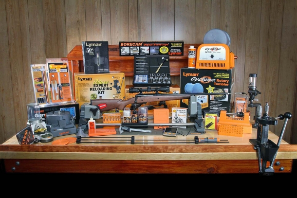 Lyman "Cyclone" Rotary Thumbler: the effective case tumbler The Lyman Products Corp. is a global leader in maintenance, gunsmithing and reloading products