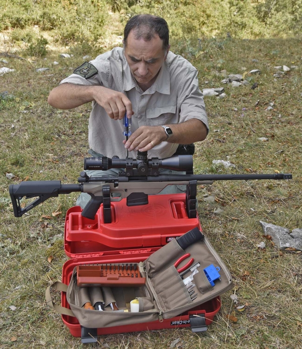 MTM Site-In-Clean Shooting Rest & Case: bring with you all what you need