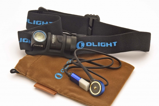 The H1R Nova comes factory-issued with a headband and holder, a proprietary charger, a bag and instruction manual