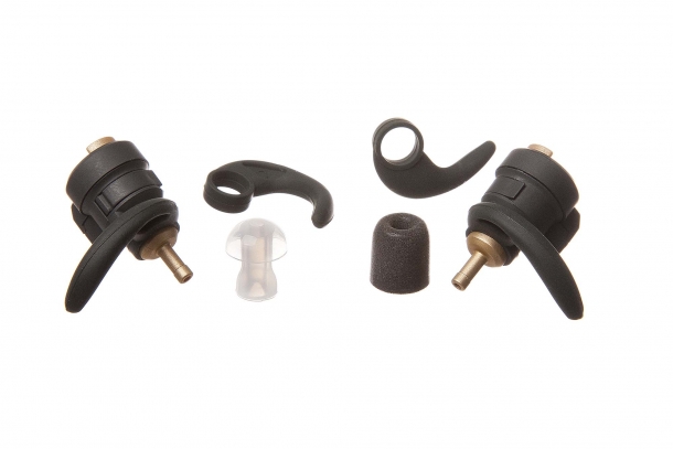 Pro Ears Stealth Elite Gli Stealth Elite sono venduti con tappi in gomma e schiuma e supporti per il padiglione auricolare di diverse taglie. Ciascun utente può facilmente trovare la combinazione di accessori adeguata alla conformazione delle sue orecchie e ai suoi canoni di comodità