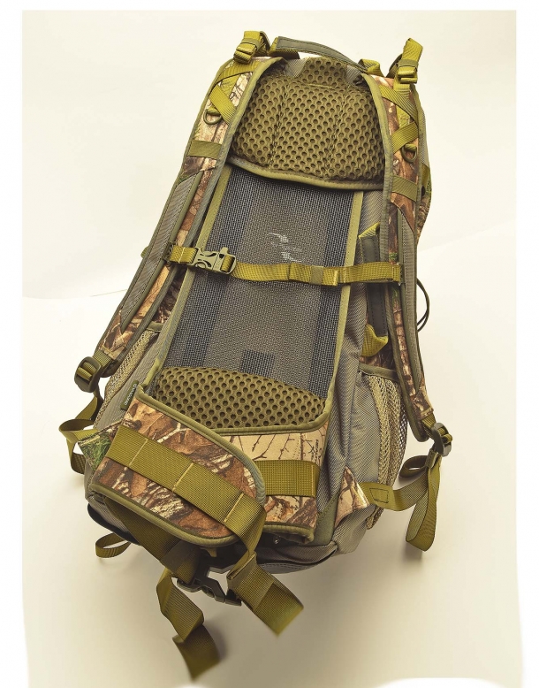 Vanguard Pioneer 2100RT