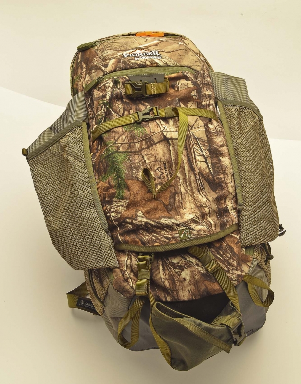 Vanguard Pioneer 2100RT