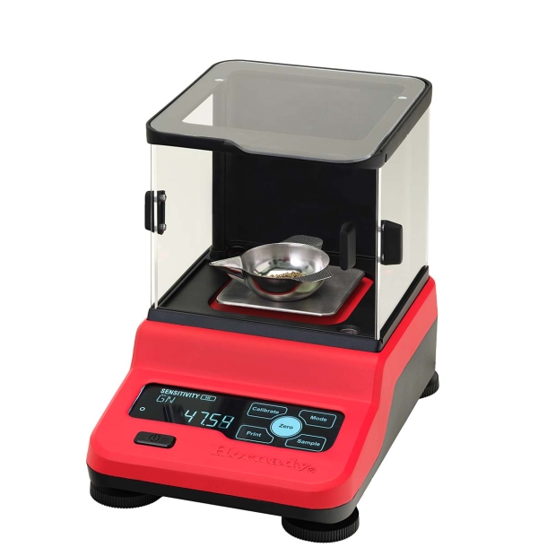 Hornady Precision Lab Scale: la bilancia di precisione per la ricarica Hornady Precision Lab Scale: la bilancia di precisione per la ricarica