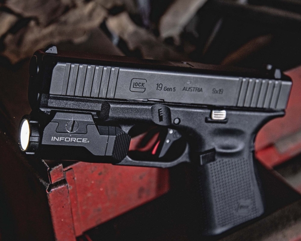 Torce tattiche Inforce Lights serie Wild: non avere paura del buio! Inforce Wild1