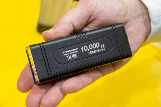 Nitecore TM10K 10.000 lumen flashlight