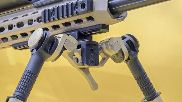 Leapers Goliath bipods for precision shooting Leapers Goliath bipods for precision shooting
