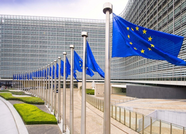 DIVIETO MUNIZIONI IN PIOMBO: la Commissione UE beccata con le mani nella marmellata! Continua il tentativo della Commissione Europea e dell'ECHA di mettere al bando ogni uso, venatorio e sportivo, delle munizioni al piombo in tutti i Paesi UE