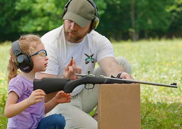 Thank You for Shooting! The family is central in the education of children, and this is true also when talking about the dangers coming from the World we all live in