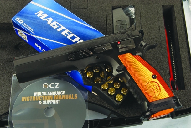 ARMI & BALISTICA: giugno 2018 è in edicola CZ modello 75 tactical sports orange calibro .40 S&W