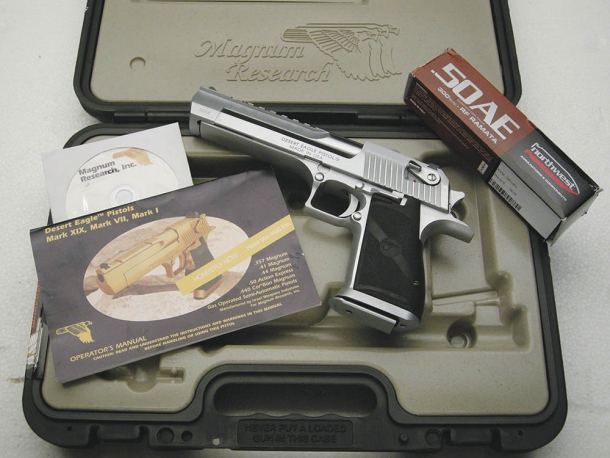 Desert Eagle Mark XIX calibro .50 AE 