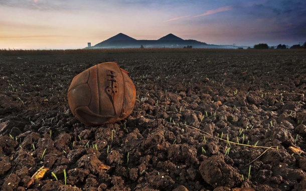 Fields of Battle Lands of Peace 1914-1918 .