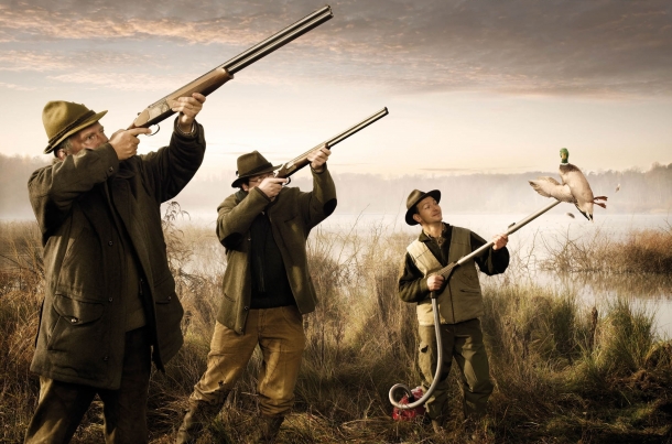 EPP's schizophrenia on the EU Gun Ban What stakeholders did MEP Comi speak with?