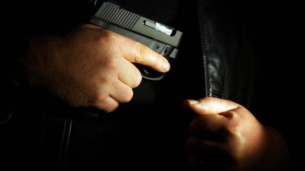 Firearms United intervistata da Tiscali Notizie! Ma se dagli anni '70 ad oggi numerose tipologie di reati contro la persona si sono decuplicate, com'è possibile dire che "si soffia sul fuoco della paura"?