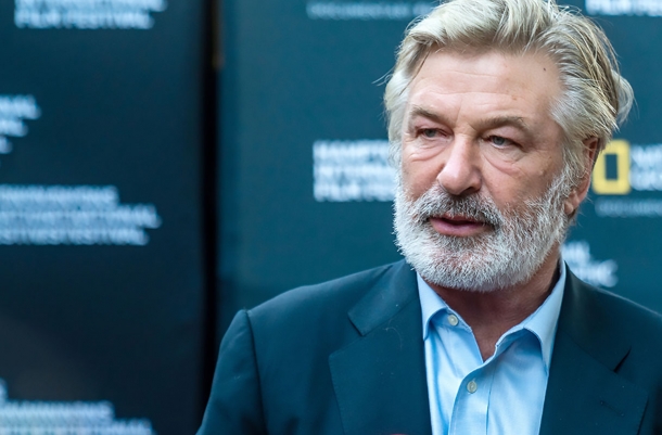Alec Baldwin e l'incidente mortale sul set del film "Rust": la sicurezza con le armi di scena L'attore Alec Baldwin